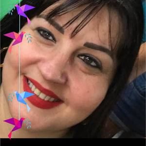 Meet your Posher, Elizabeth pascaretta guerra